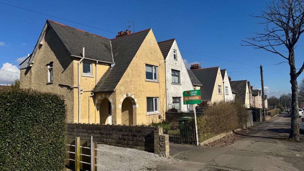 Property photo 2 of 3