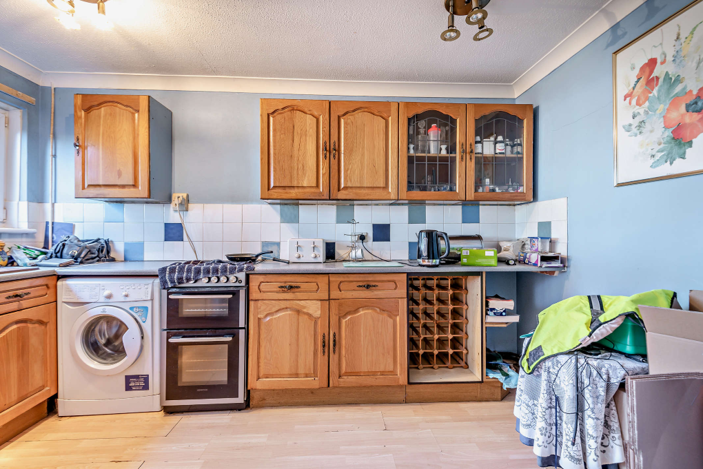 Property photo 3 of 9