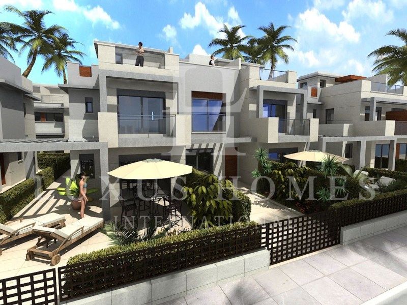 Property photo 2 of 34