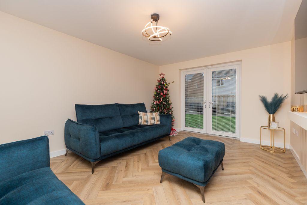 Property photo 3 of 30 7 Carsphairn Avenue Pa1 2Fp-3