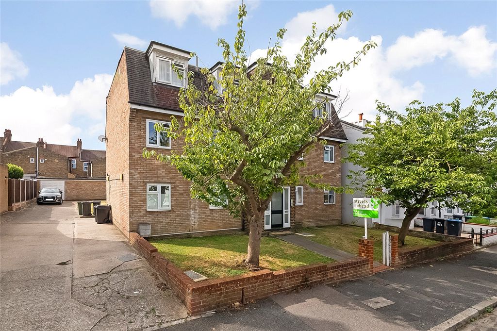 Property photo 1 of 8 Picture No. 09