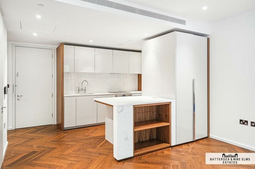 Property photo 3 of 10 5166944