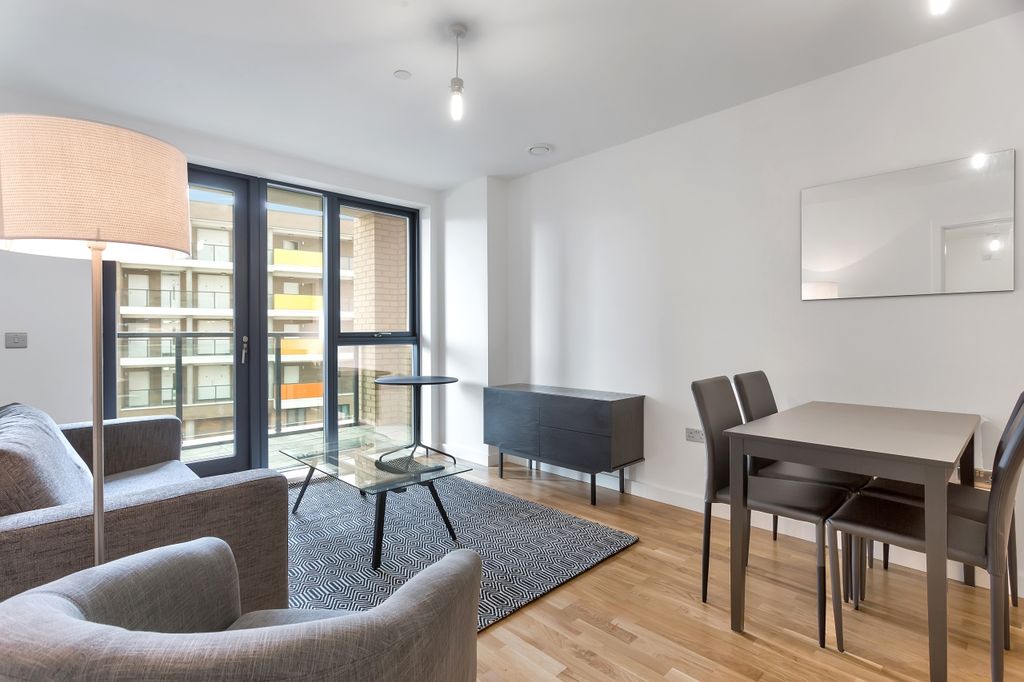 Property photo 1 of 9 Living Area