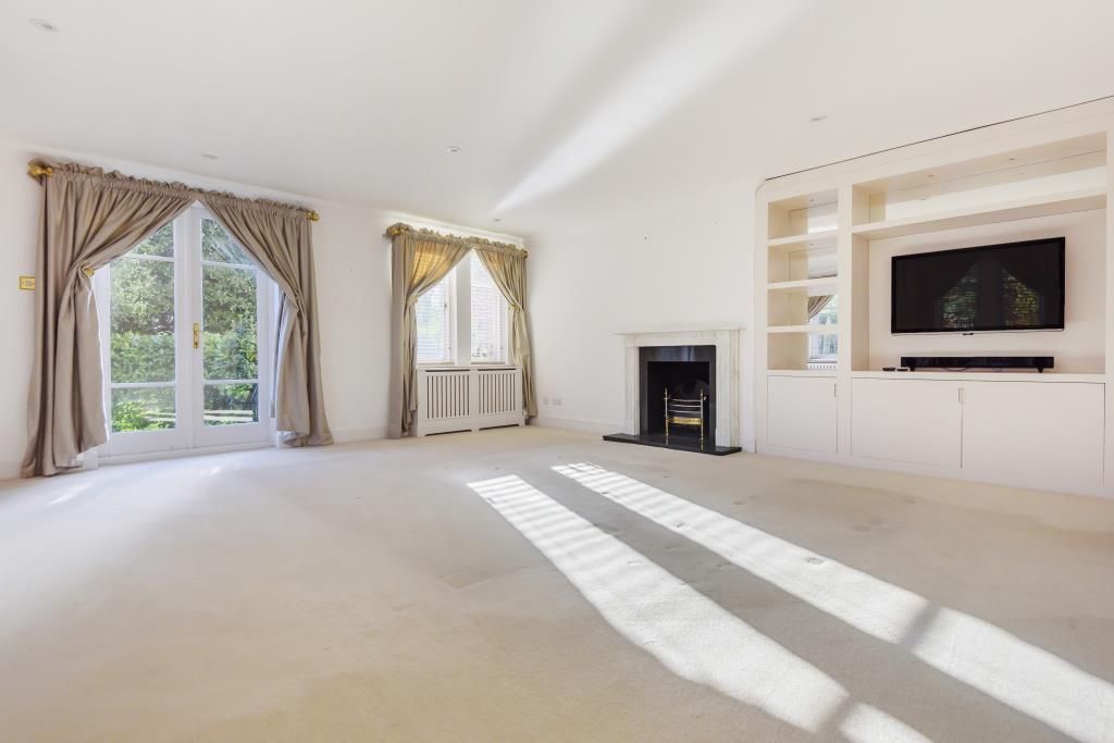 Property photo 3 of 9 Reception Room