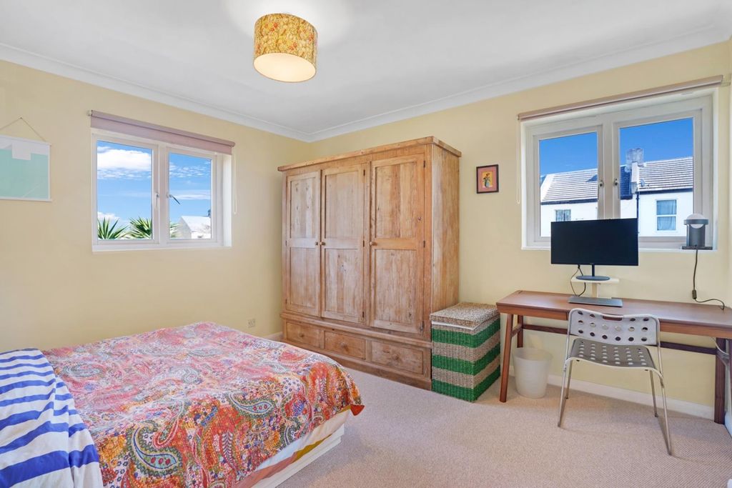 Property photo 3 of 14 Dsc01652-Dsc01654.Jpg