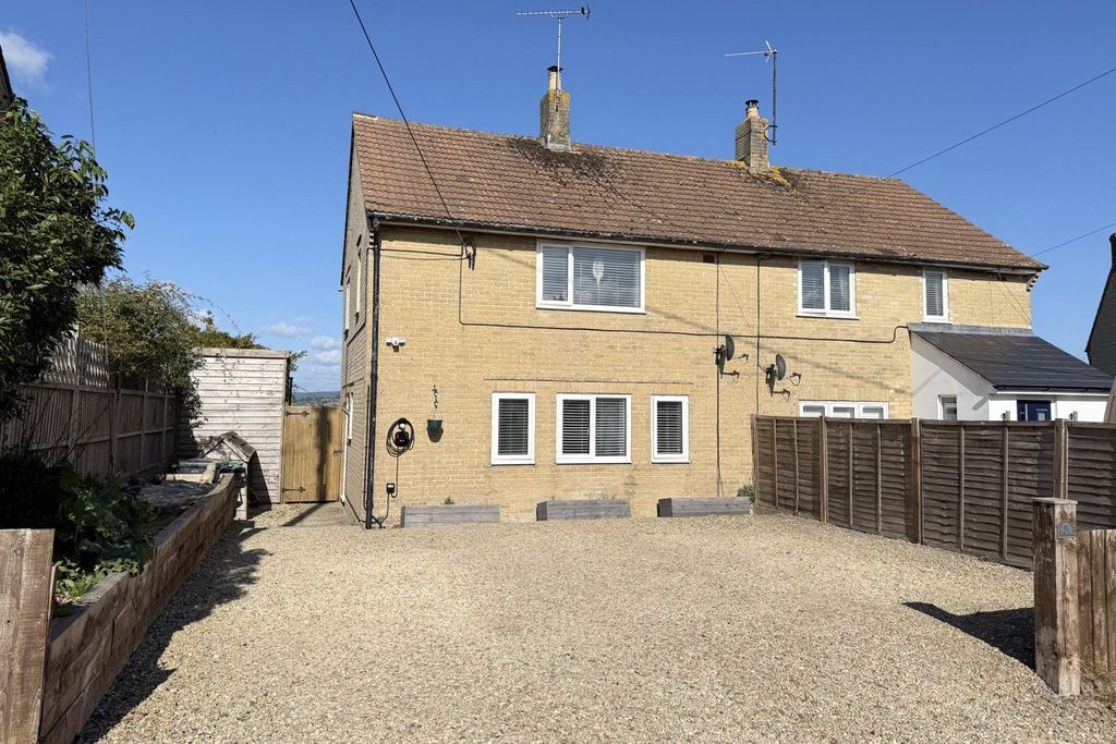 Property photo 1 of 16 Picture No. 01