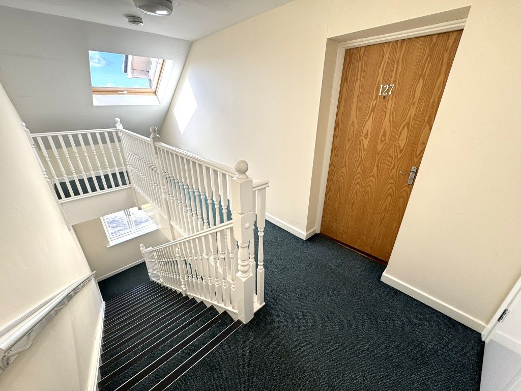 Property photo 3 of 23