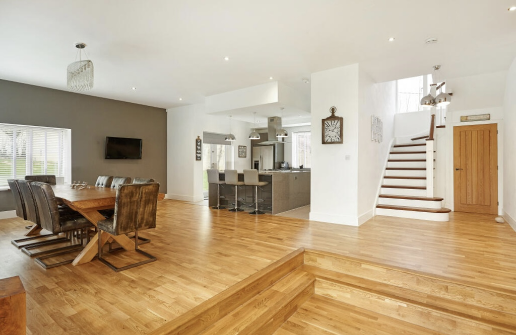 Additional image 5 of 6 bed property to rentArgos Hill, Crowborough TN6