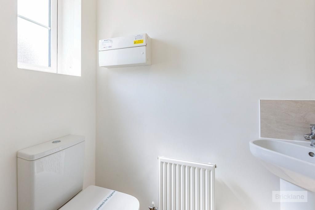 Property photo 2 of 13 WC