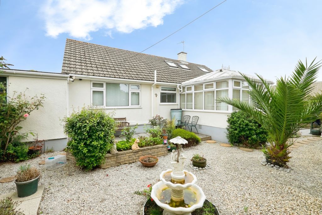 Property photo 2 of 25 Pbox-Img.Jpg