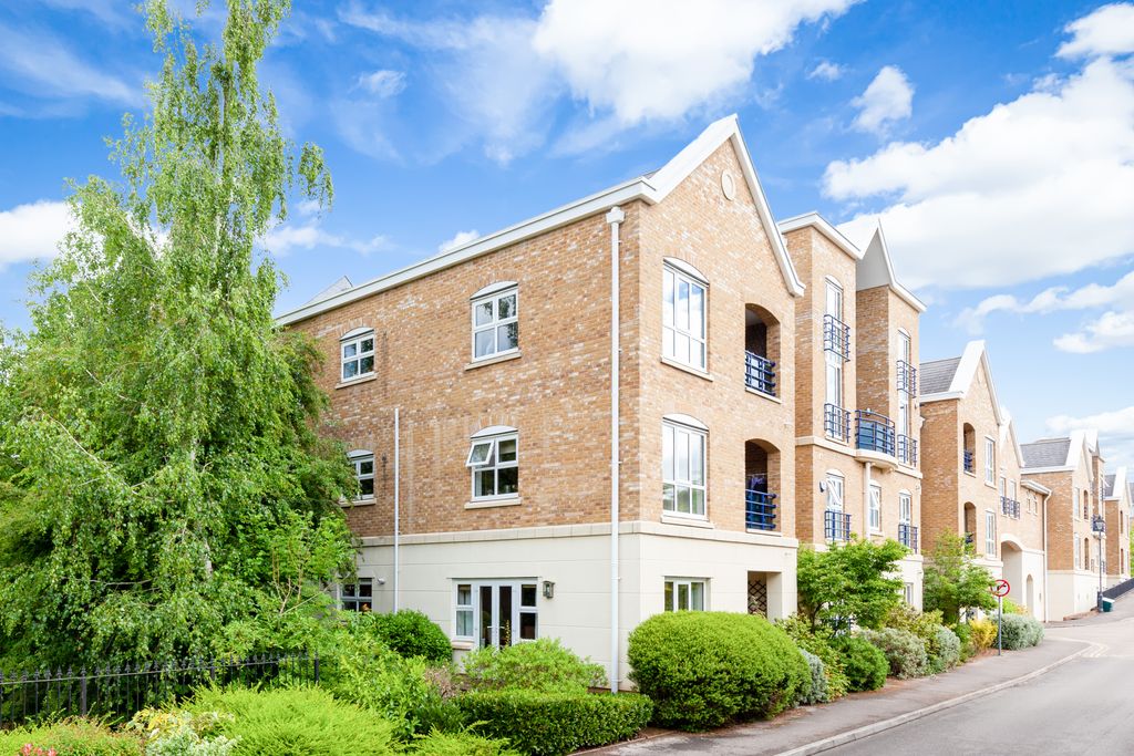 Property photo 1 of 10 Photo 01