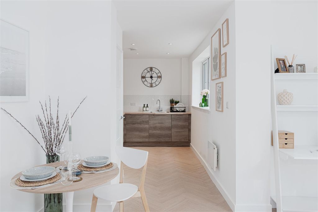 Property photo 1 of 17 15-5.Jpg