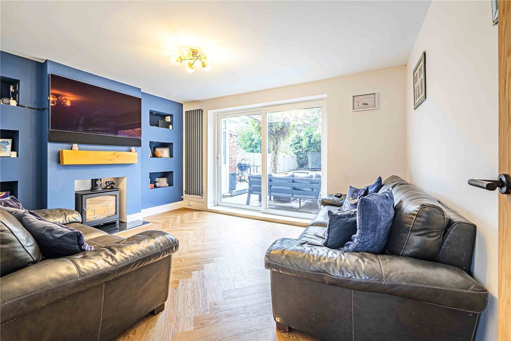Property photo 3 of 16 Picture No. 29