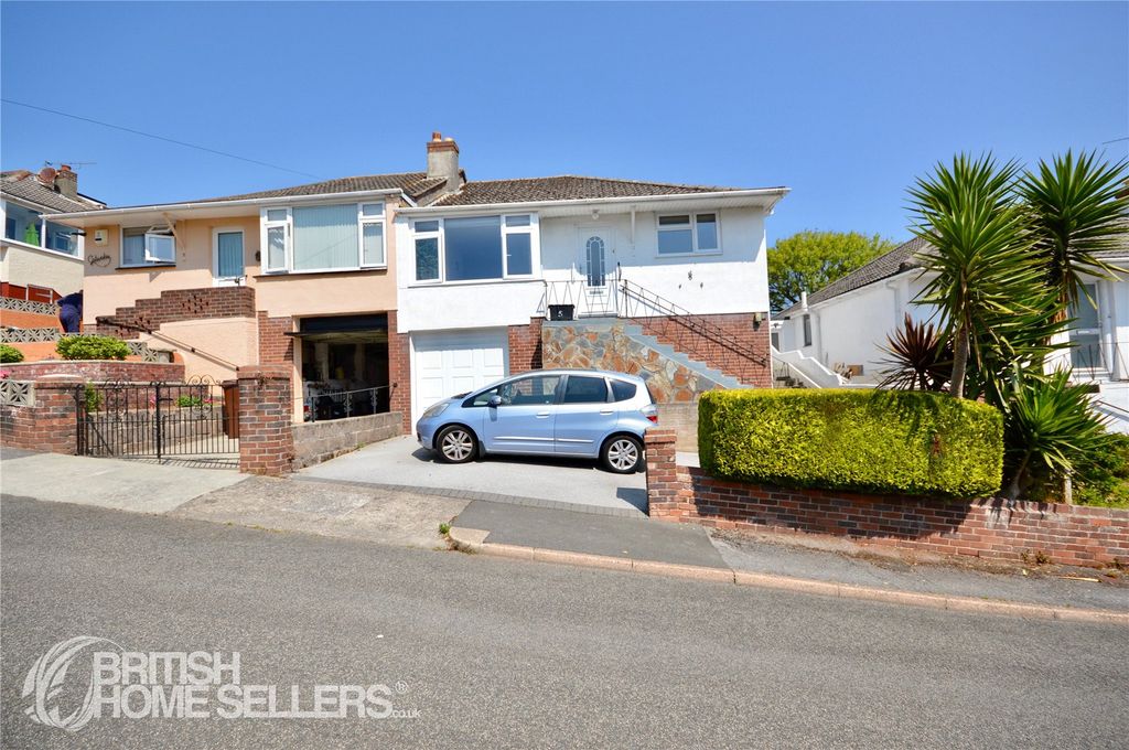Property photo 3 of 14 Picture No. 11