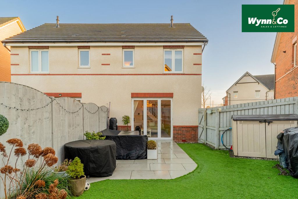 Property photo 1 of 28 Rear Garden