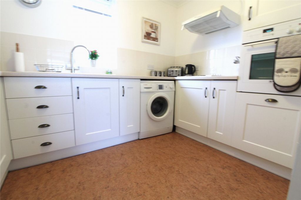 Property photo 3 of 9 Picture No. 23