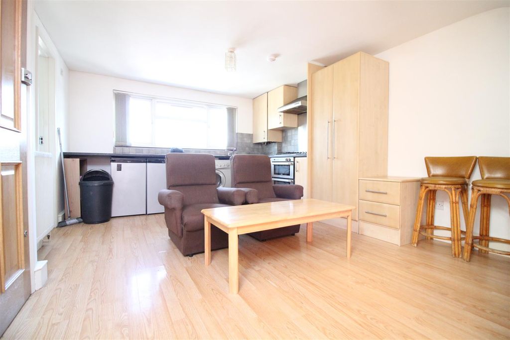 Property photo 1 of 6 00B07B9F-6B4E-4A0B-988B-28412D719583.Jpeg