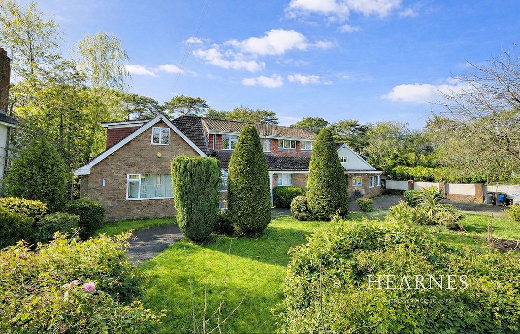 Property photo 1 of 26