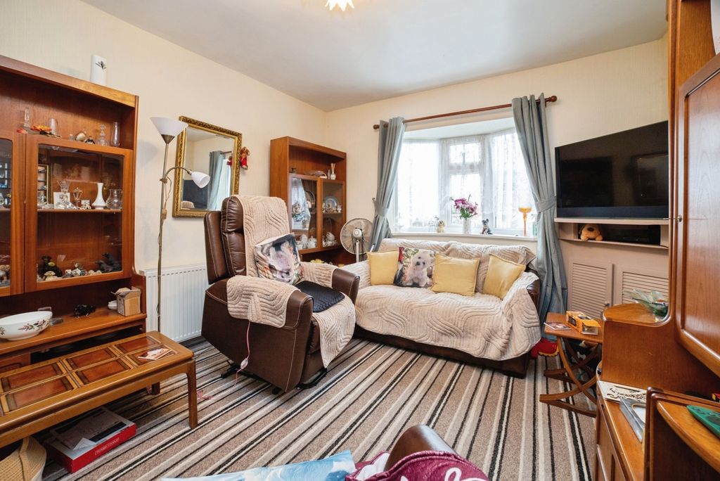 Property photo 2 of 14 Pbox-Img.Jpg