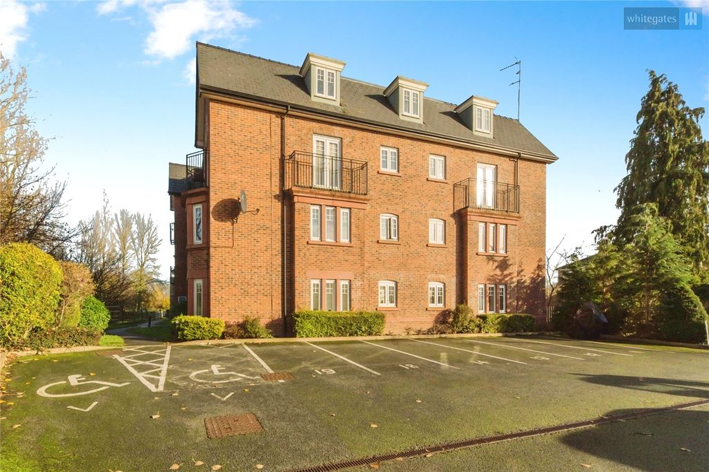 Property photo 1 of 14 Picture No. 13