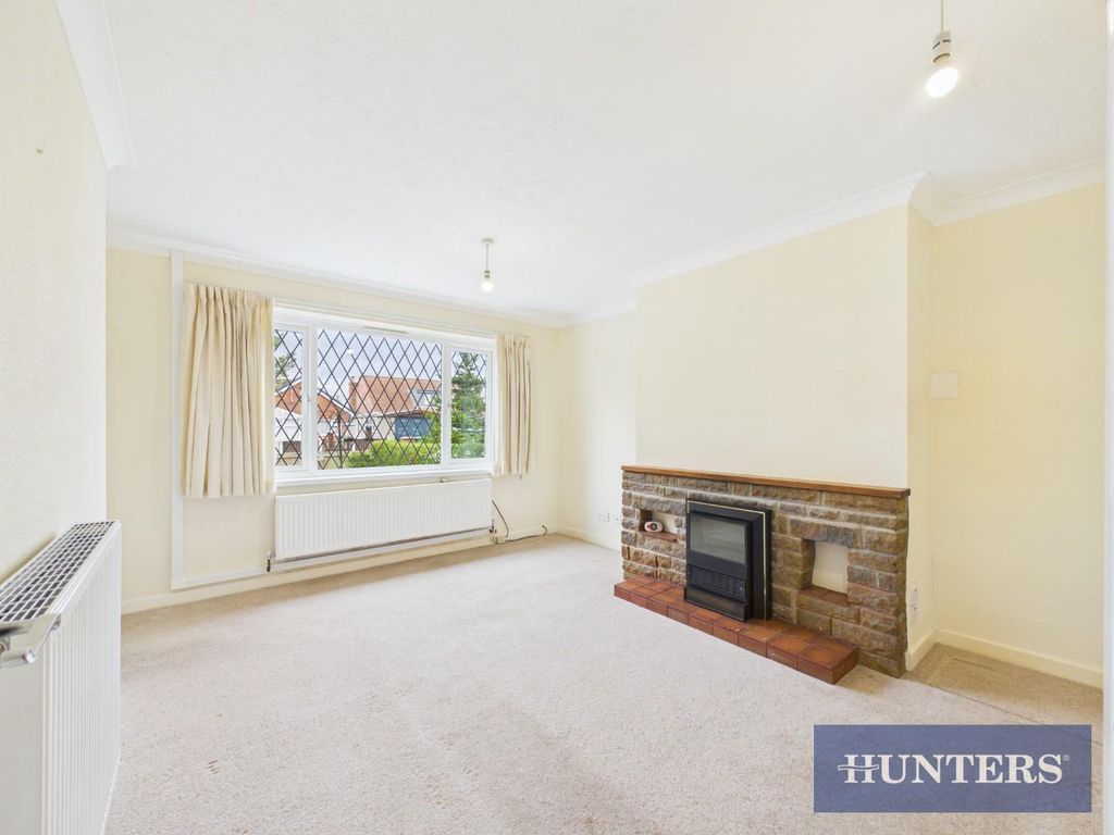 Property photo 3 of 17 Cam02804G0-Pr0451-Still014.Jpg