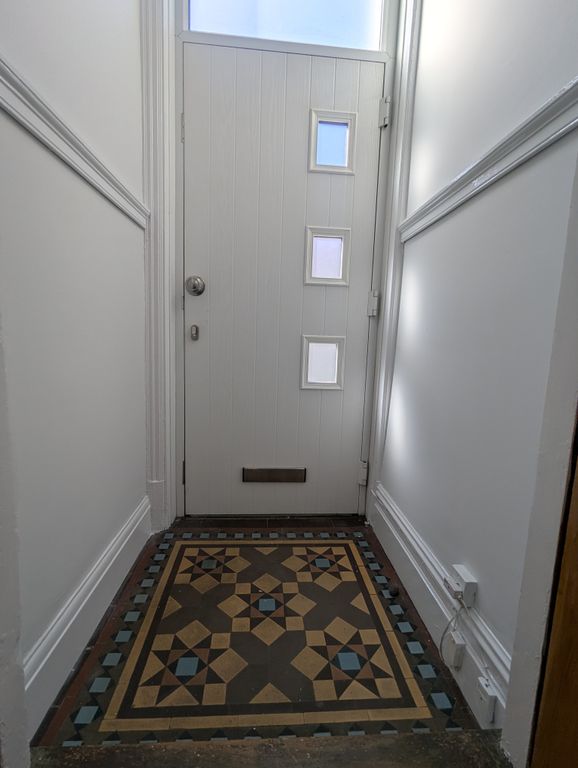 Property photo 3 of 17