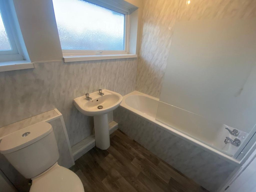 Property photo 3 of 12 Photo-2026-03-03-17-33-34 (1).Jpg