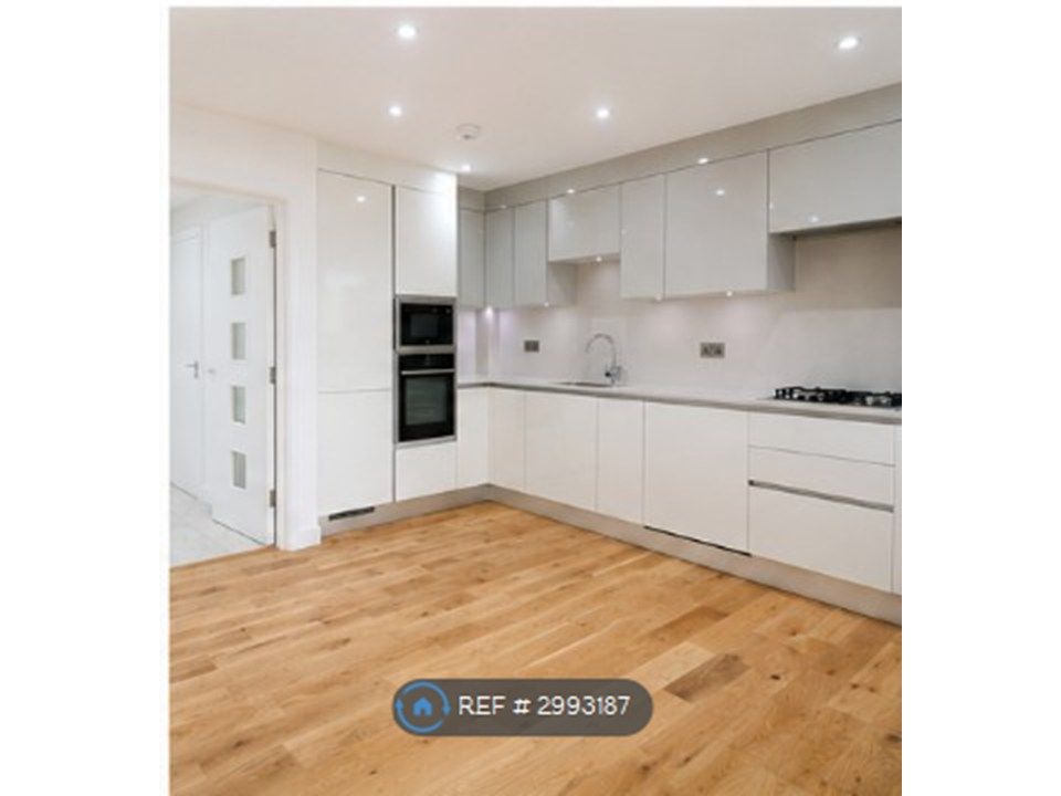 Property photo 1 of 3