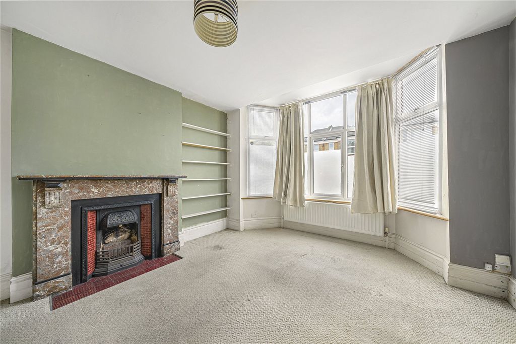 Property photo 2 of 13 Picture No. 04