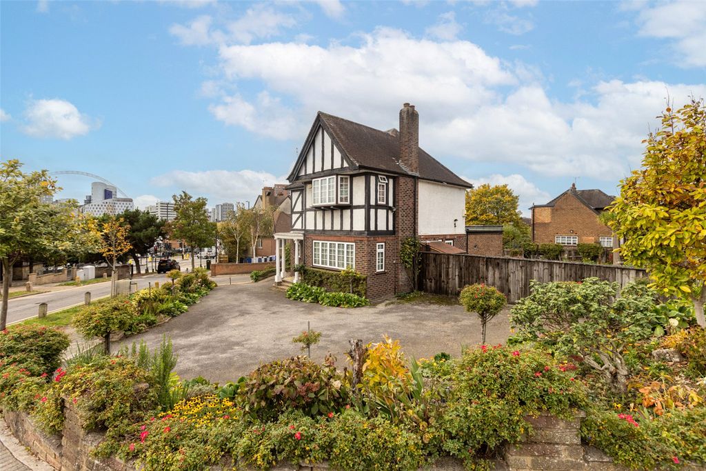 Property photo 1 of 24 Picture No. 07