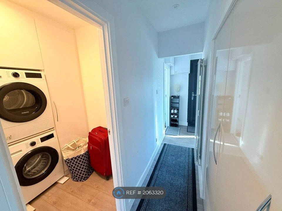Property photo 3 of 13 Utility Room