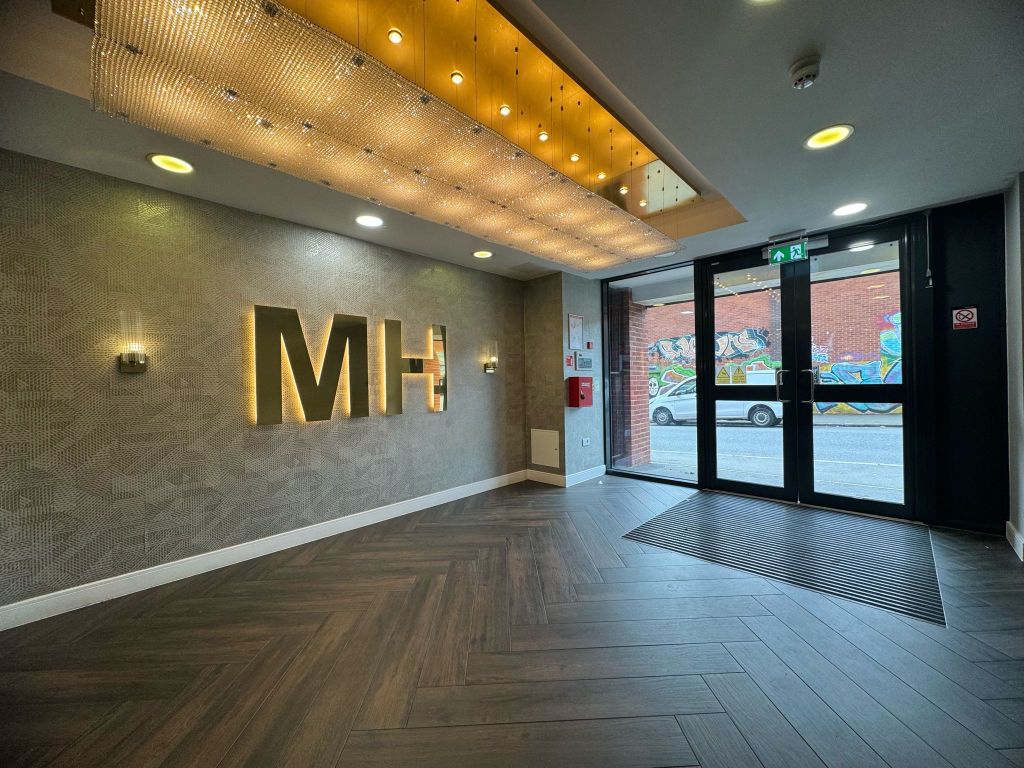 Property photo 2 of 11