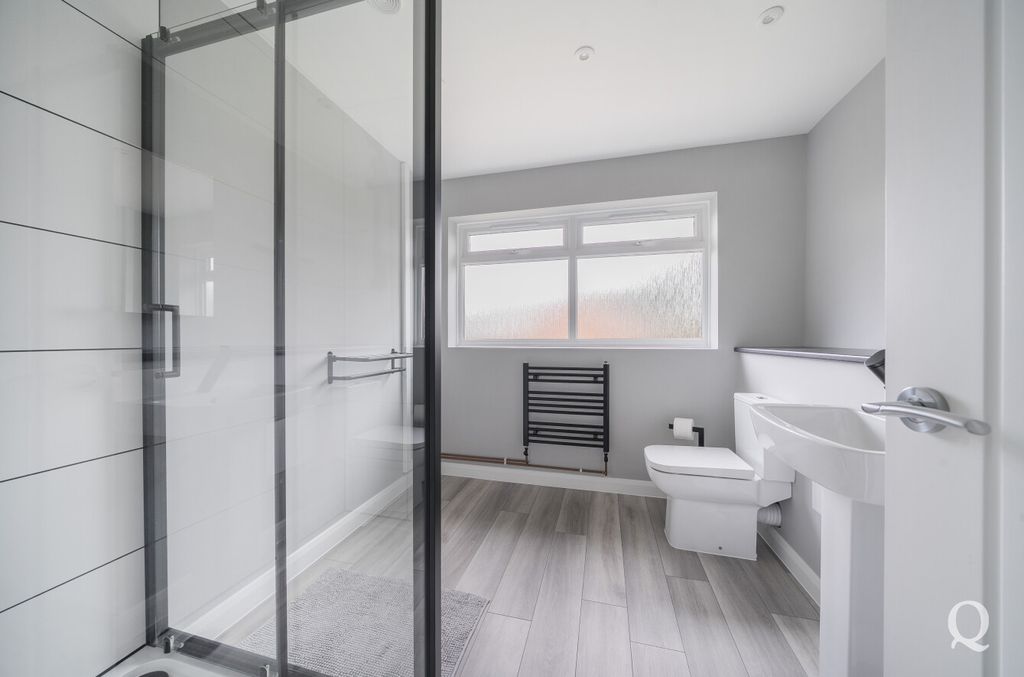 Property photo 3 of 21 Ddc656d8-Fdae-496...