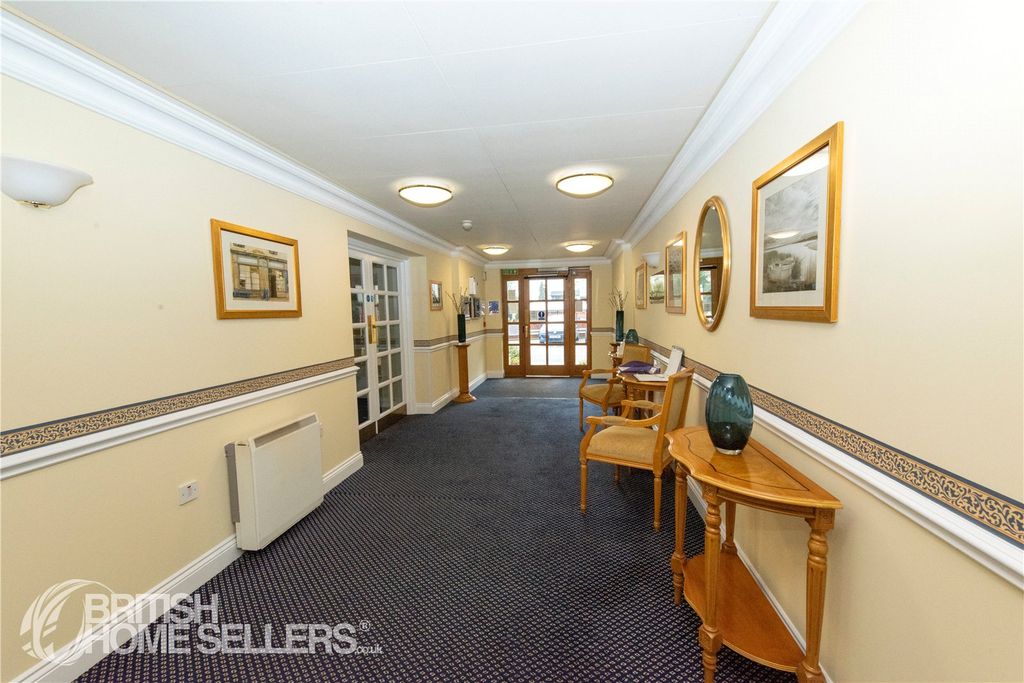 Property photo 3 of 25 Picture No. 14