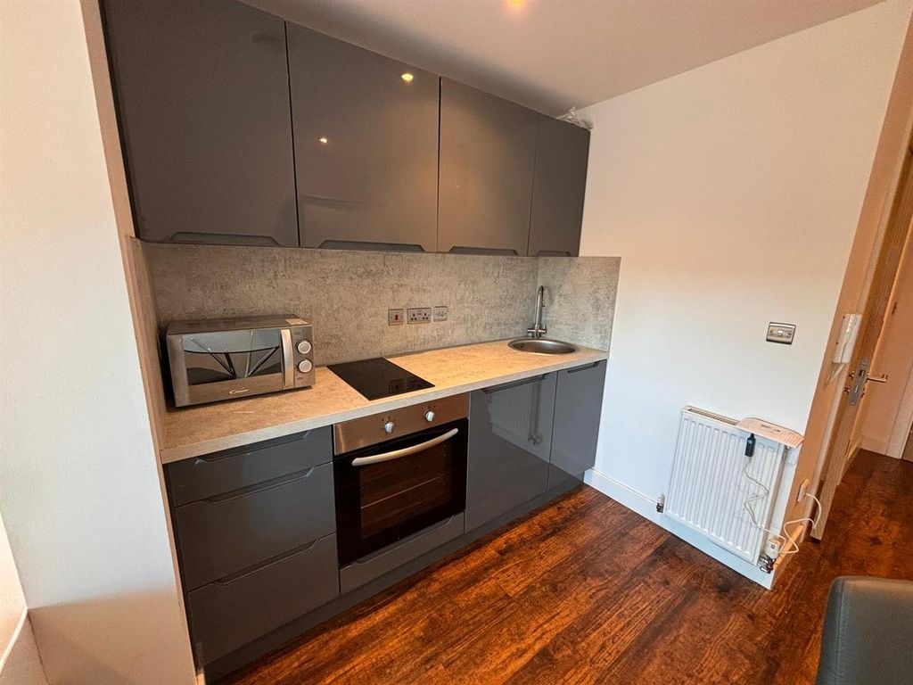 Property photo 3 of 9 Whatsapp Image 2024-09-16 At 14.26.21 (1).Jpeg