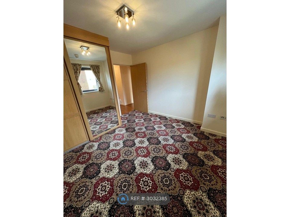 Property photo 3 of 25