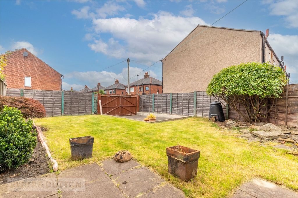 Property photo 2 of 19 Picture No. 02