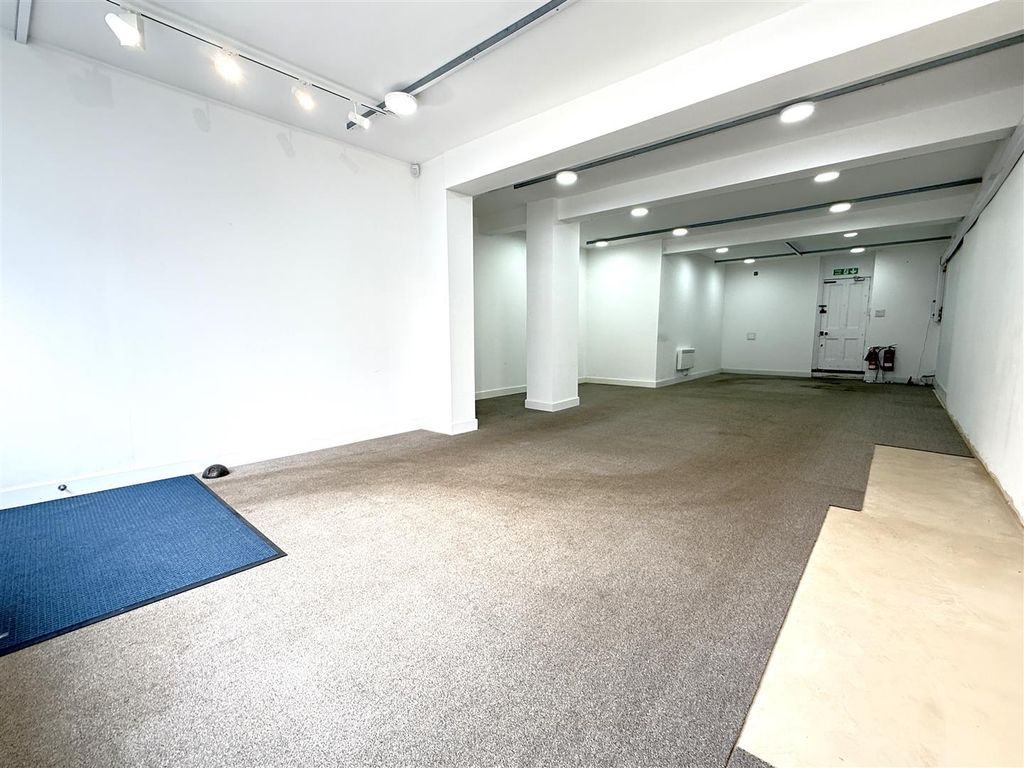 Property photo 3 of 12 Img_8389.Jpg
