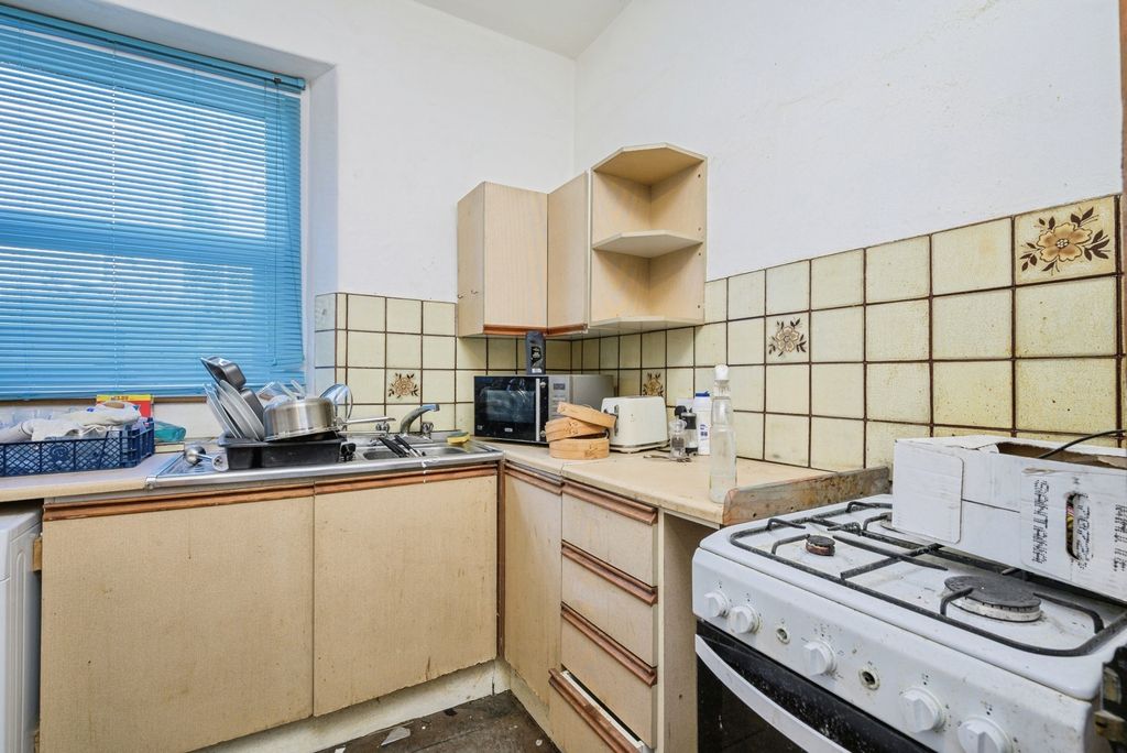 Property photo 2 of 13 Pbox-Img.Jpg