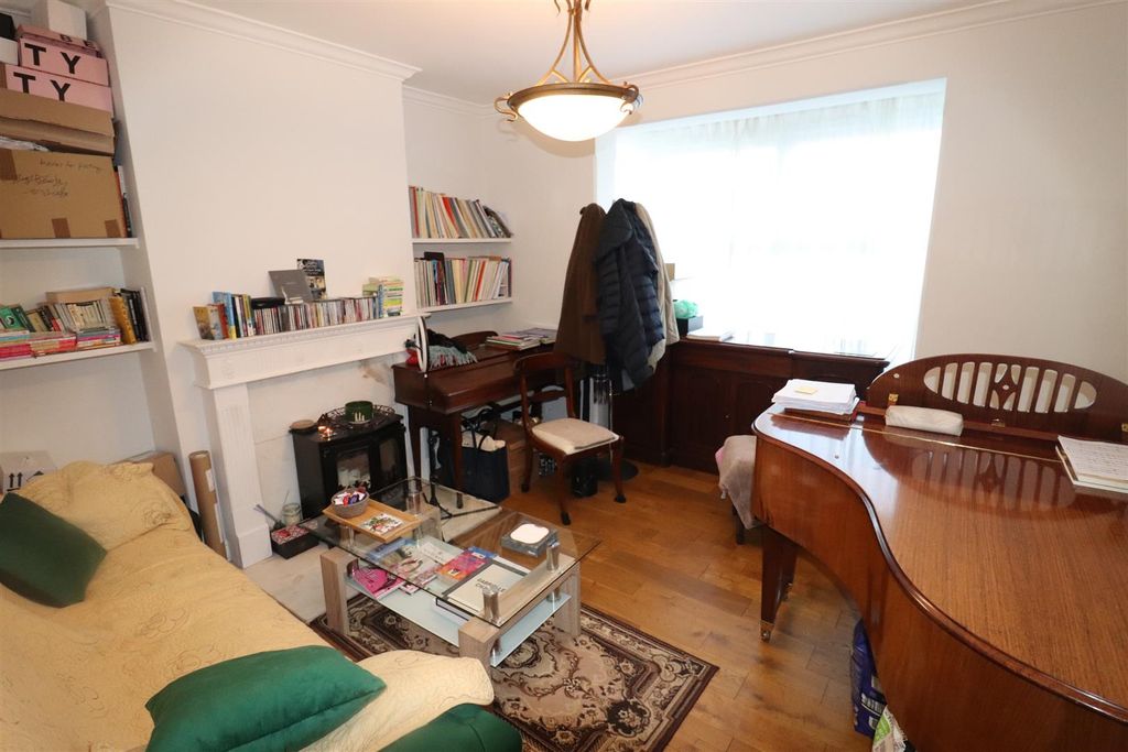 Property photo 2 of 10 Img_6901.Jpg