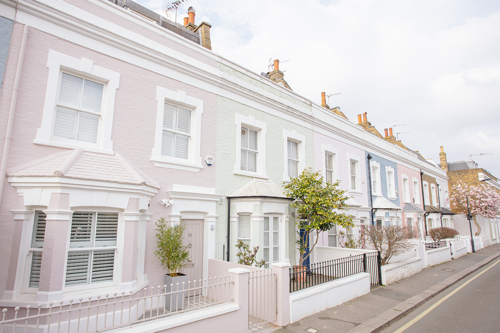 Property photo 2 of 19 Property