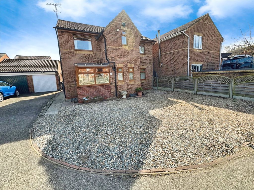 Property photo 1 of 14 Outside