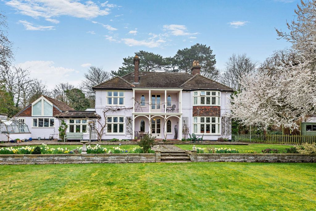 Property photo 1 of 22 Picture No. 01