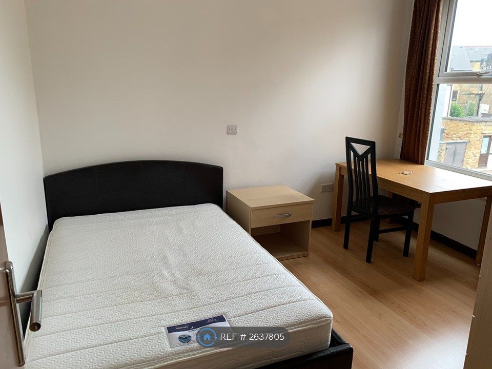 Property photo 3 of 12