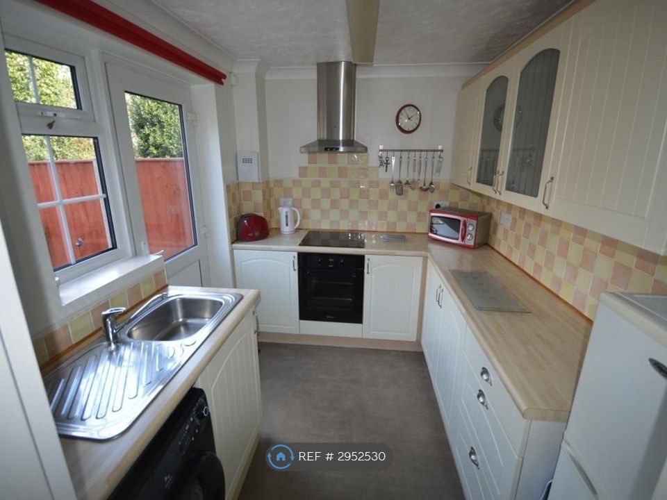 Property photo 2 of 11