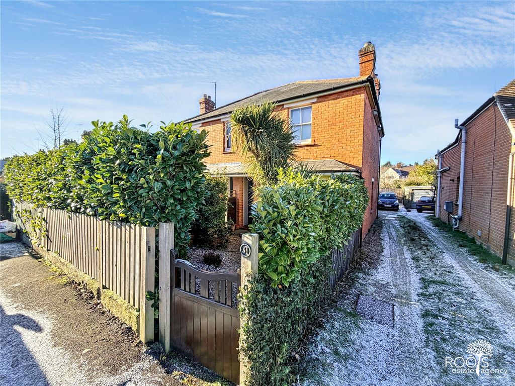 Property photo 1 of 12 Picture No. 23