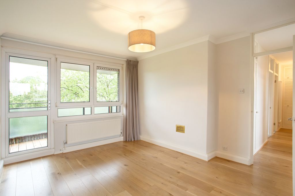 Property photo 1 of 22 Flat 16 280151 (8)