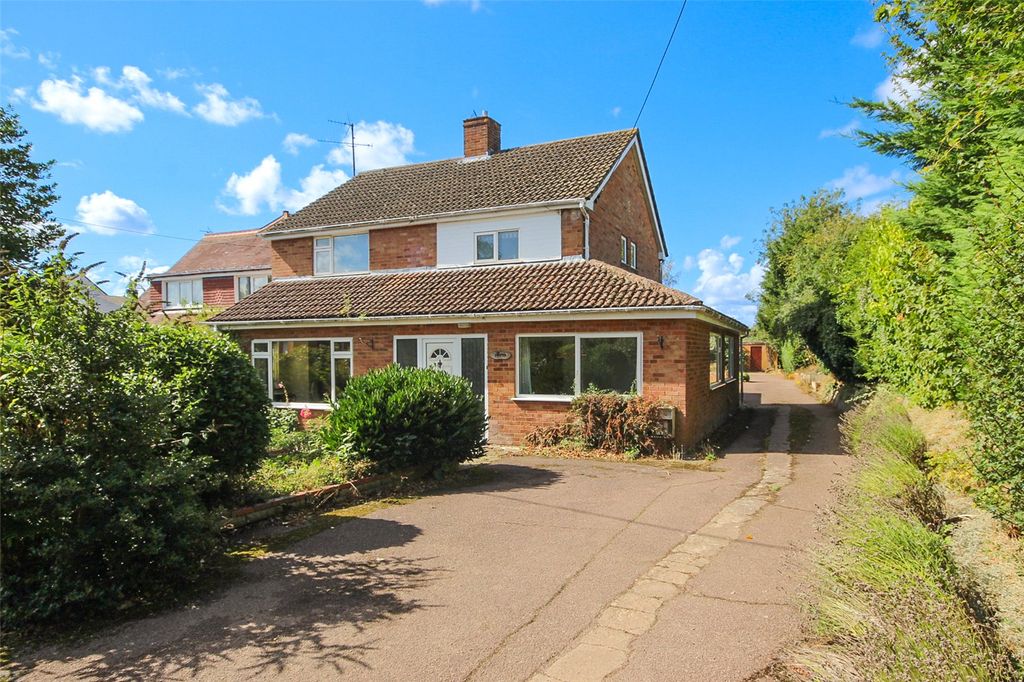 Property photo 1 of 16 Picture No. 02