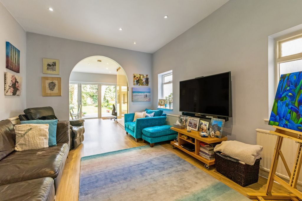 Additional image 11 of 5 bed detached house for saleLake View, Edgware HA8