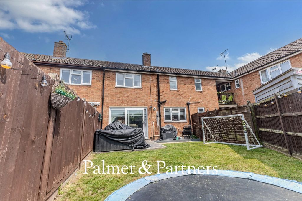 Property photo 2 of 13 Picture No. 32